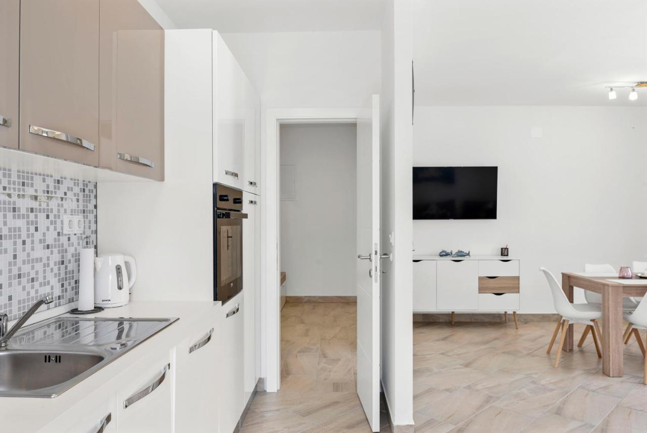 Aaa Anic Amazing Apartments Deluxe Split Eksteriør billede