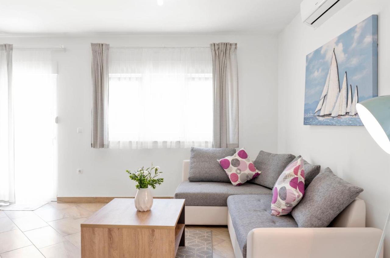 Aaa Anic Amazing Apartments Deluxe Split Eksteriør billede