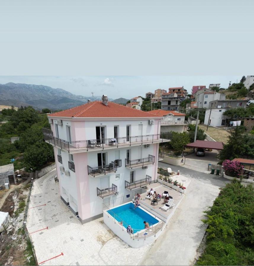 Aaa Anic Amazing Apartments Deluxe Split Eksteriør billede